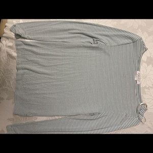 Forever 21 Size small Top